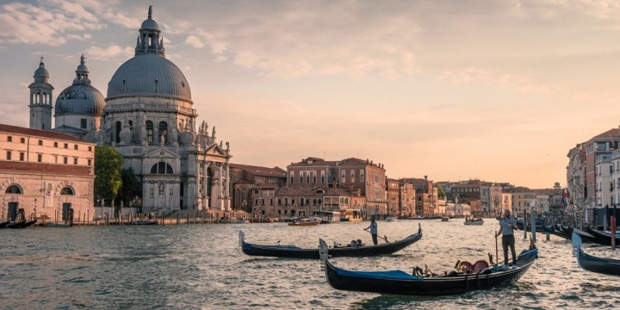 Венеция ще следи туристите с камери и по телефона