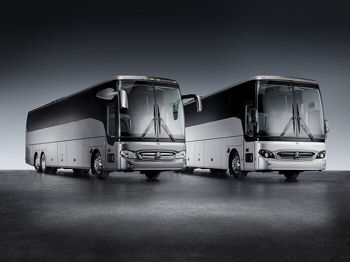 Mercedes пусна нов туристически автобус 