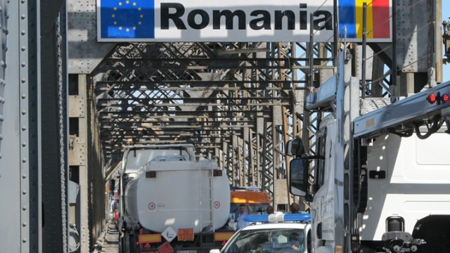 От днес Румъния въвежда карантина за влизащите от България