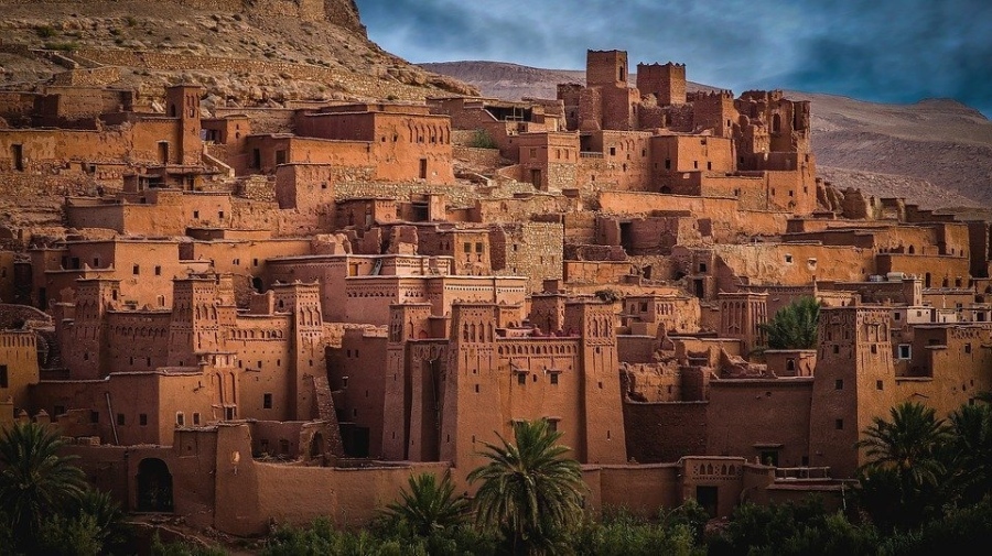 Мароко забранява влизането в страната заради новия COVID