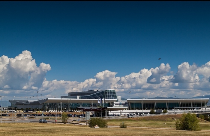 Високотехнологична немска фирма ще почиства летище София