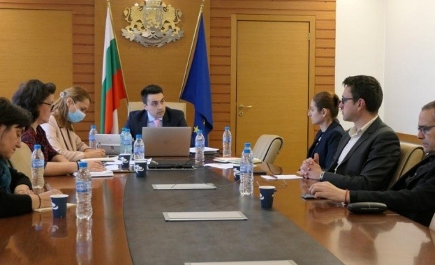 Зам.-министър Момчил Неков: Заедно с производителите ще работим за насърчаване на винения туризъм