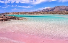 Елафониси е розовият плаж на остров Крит