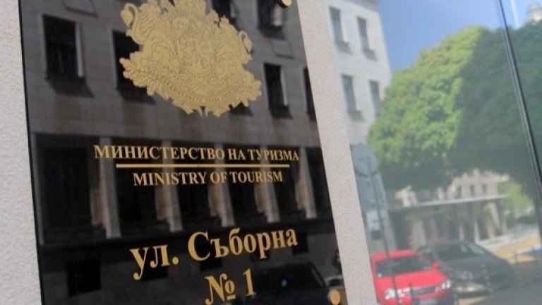 Министерство на туризма изплати 4,7 млн. лева на хотелиерите за украинските бежанци