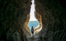 Вижте най-красивите пещери в Родопите
