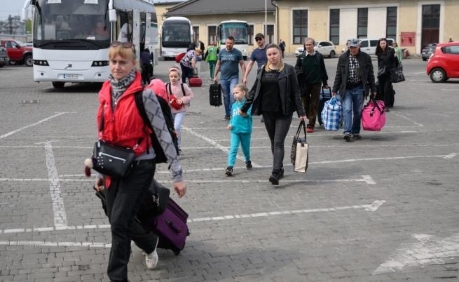 Първите 200 бежанци се отказаха да си тръгнат от Варна