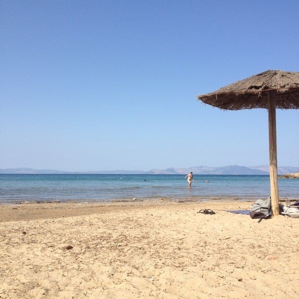 Гръцки плаж забранява пушенето 