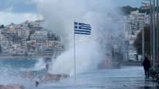 Туристи анулират резервациите си в Гърция заради лошо време