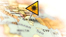 В Гърция новата вълна на COVID-19 не стихва