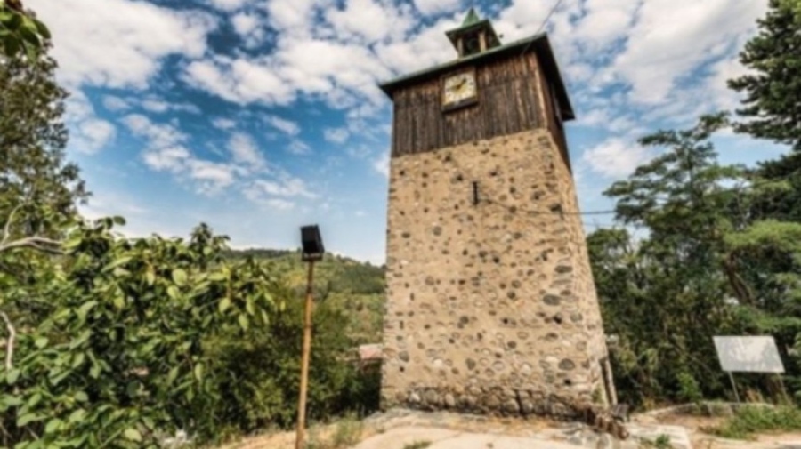 Реставрират часовникова кула от XVII век в Пещера