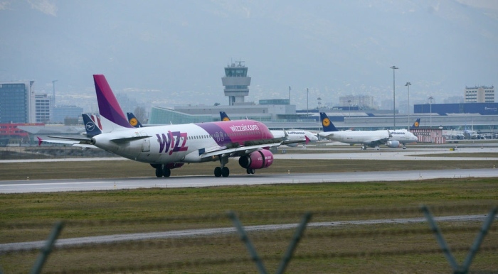 Wizz Air ще компенсира изоставените пътници от и за Бари