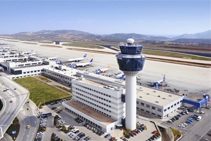 Летището в Атина очаква 5.7 млн. пътници