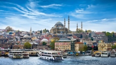 Турция използва приходите от туризъм, за да стабилизира крехката си икономика