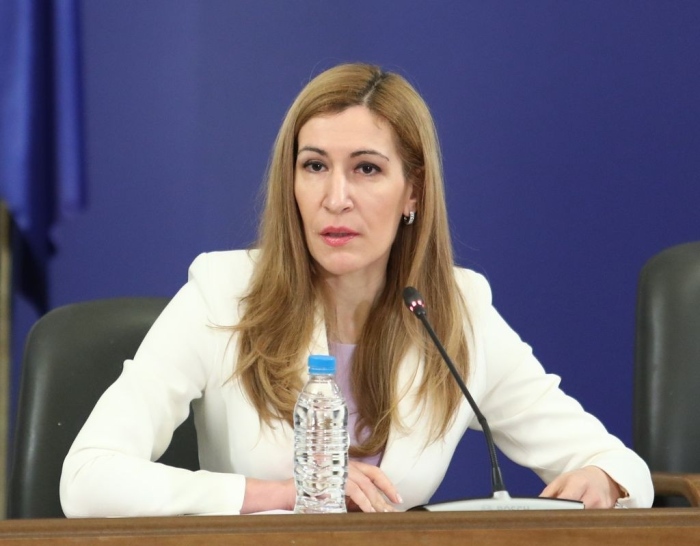 Бившият министър на туризма Николина Ангелкова отпада от листите на ГЕРБ