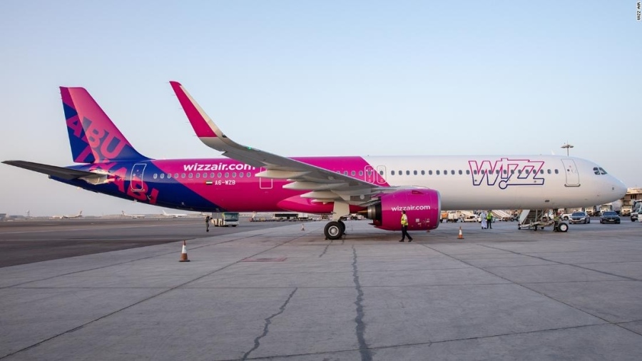 Wizz Air въвежда фиксиран график за работа за пилоти и за кабинен екипаж