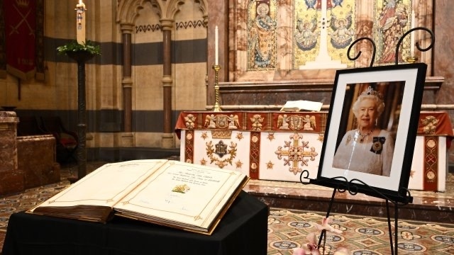 Погребват Елизабет II на 19 септември, очакват се над 1 млн. души