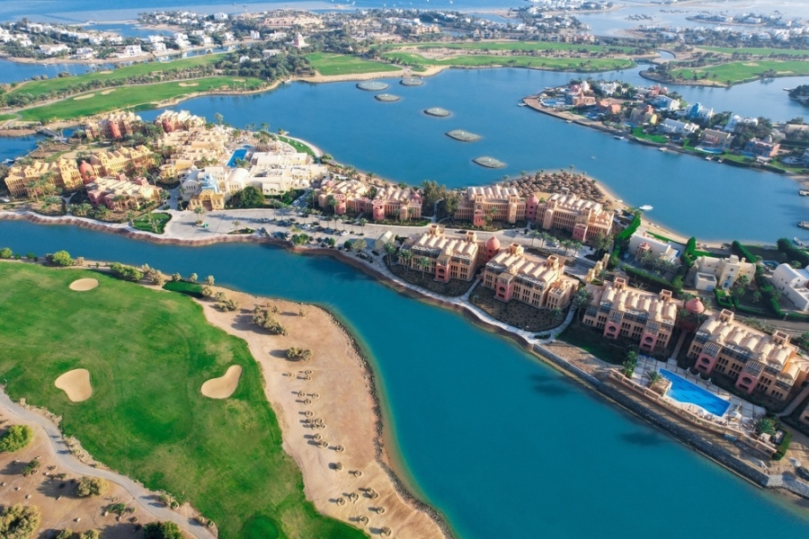 Курортът Ел Гуна в Египет съхранява природата в Червено море 