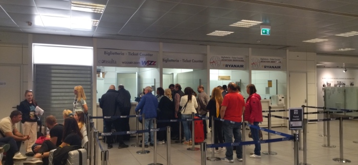 Wizz Air остави 70 българи в Рим до понеделник
