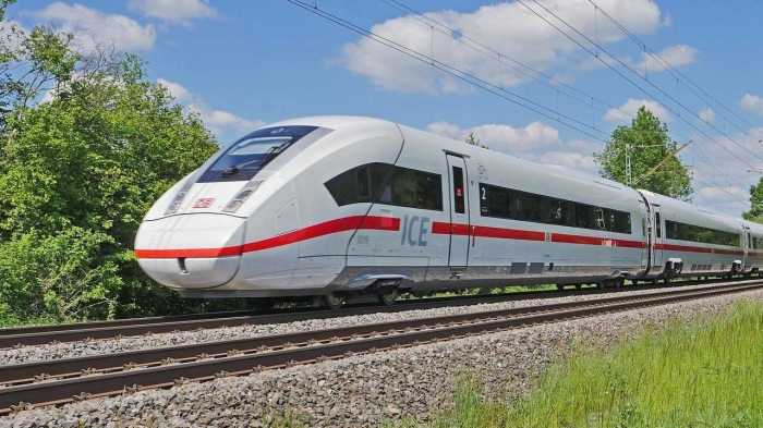 Deutsche Bahn търси 25 000 нови служители