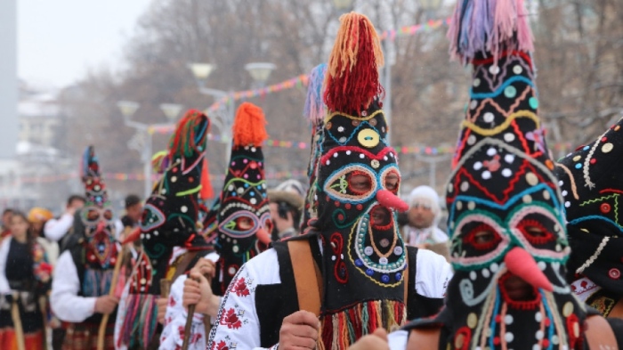 Фестивалът Сурва ще предложи тридневни маскарадни дефилета