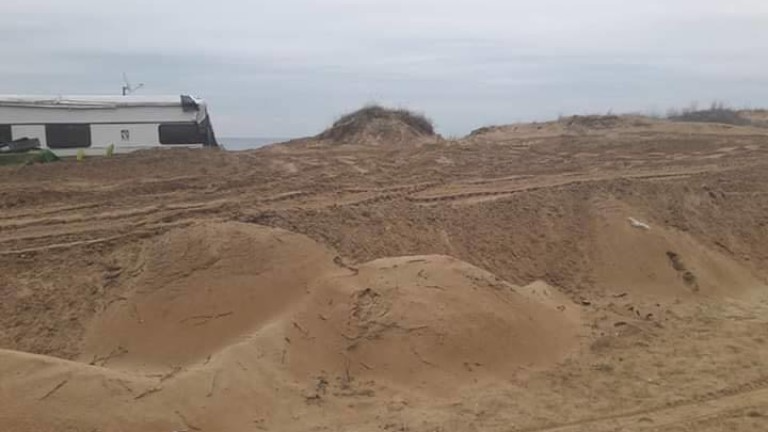 Министерството на туризма ще извърши проверка за разораните дюни в Несебър