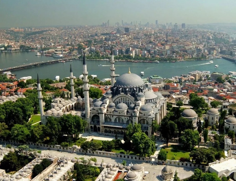 Турция и западни държави спорят за сигурността за туристите