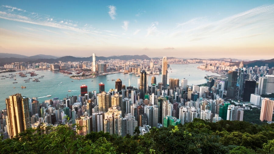 Хонконг ще раздаде 500 000 безплатни самолетни билети на туристи от цял свят