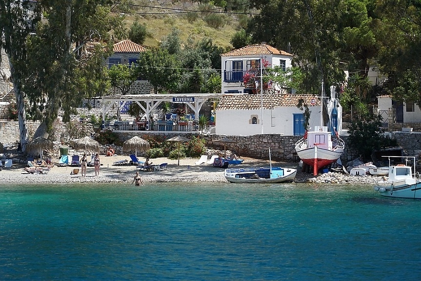 Гръцкият остров Хидра привлича без автомобили и мотори
