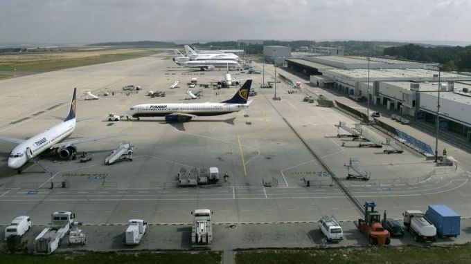 Летището във Франкфурт отменя или пренасочва всички полети