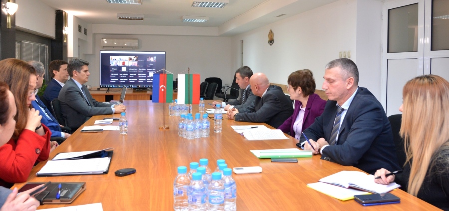България и Азербайджан обсъждат директните транспортни връзки