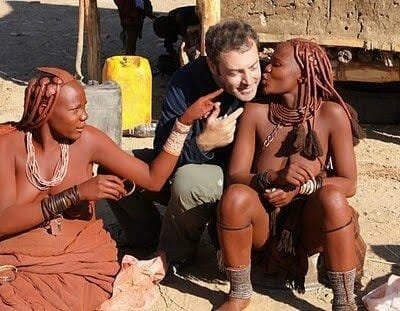 Племе в Намибия посреща гостите си със секс