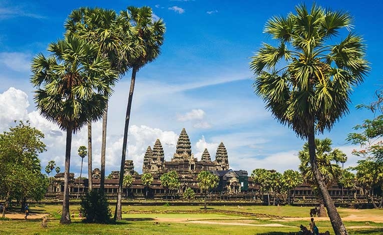 Над 400 000 туристи са посетили Камбоджа в първите два дни на Фестивала на реката