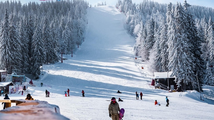 Ски сезонът в Пампорово продължава! Ски зоната ще отваря с 45 минути по-рано 