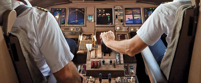 Авиокомпания отстрани двама пилоти заради пиене на кафе