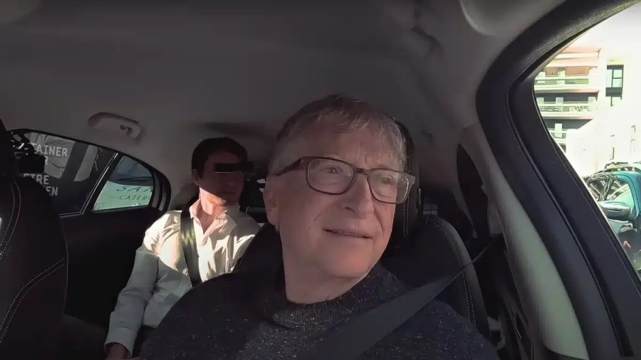 Бил Гейтс тества автономен автомобил в Лондон