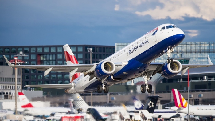 Летище Лондон Сити премахва ограничението за 100 мл течности в ръчния багаж