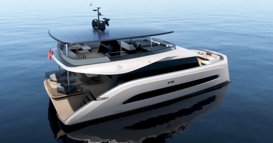 Луксозна яхта обикаля света само с водородна и слънчева енергия