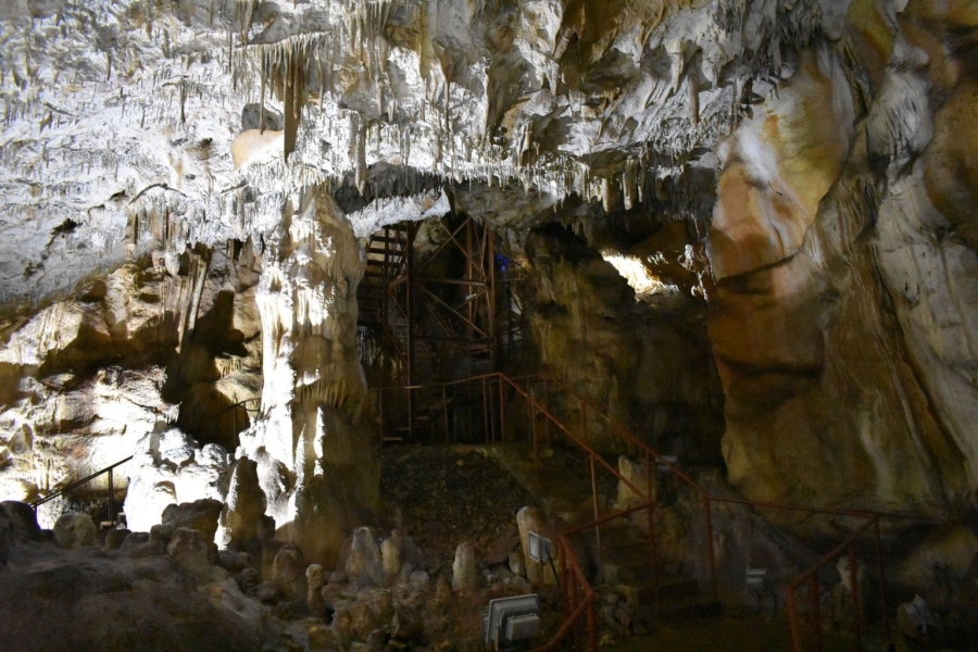 Пещера Добростански бисер отваря за посетители