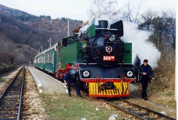 БДЖ организира специални пътувания с парен локомотив 