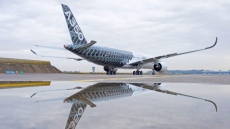 Airbus изпробва уникален нов дизайн на крилата в технологична надпревара с Boeing