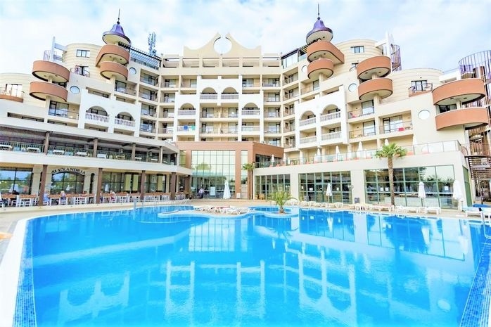 HI Hotels Imperial Resort предлага лукс и спокойствие в Слънчев бряг