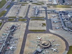 Ефективни стачни действия започват служители на лондонско летище