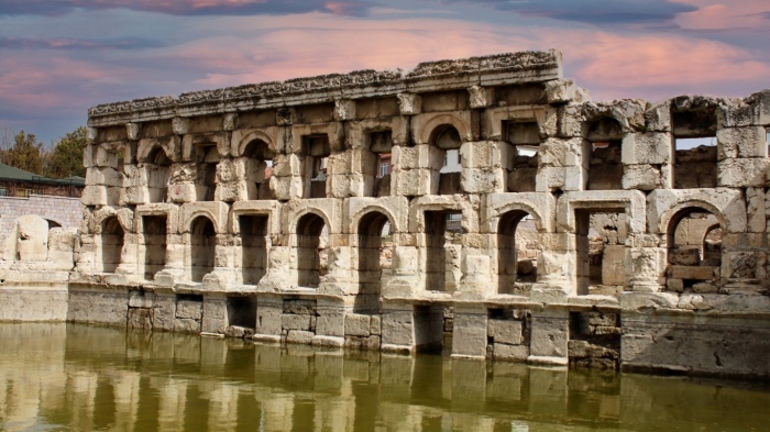Легендарната римска баня Саръкая ще посреща туристи от 15 август