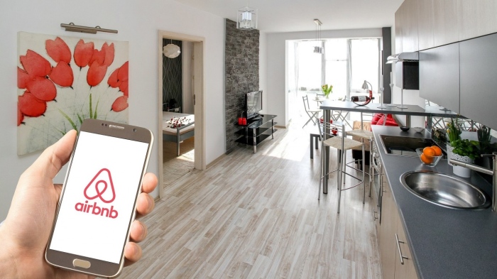 Airbnb и Booking очакват рекордни пътувания през лятото
