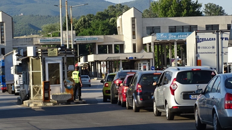 Гранична полиция предупреждава за интензивен трафик към Гърция и Сърбия