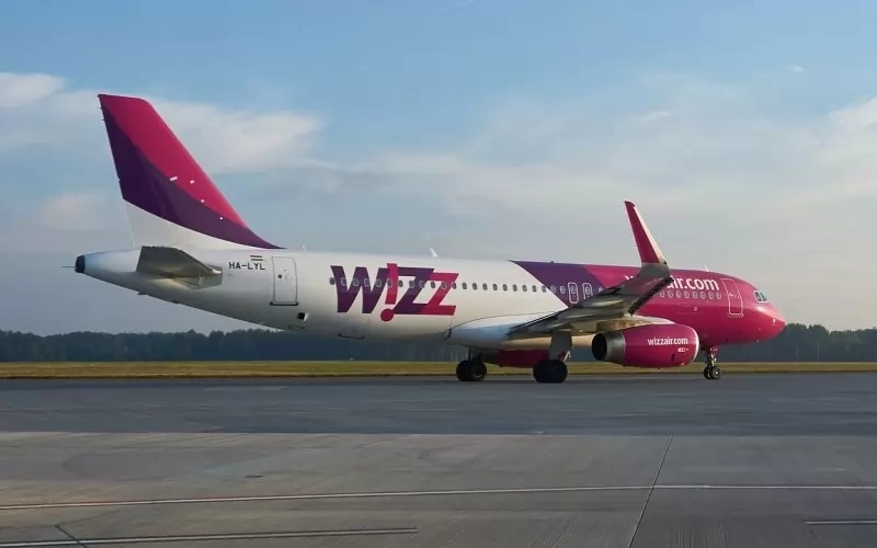 Wizz Air предупреди за закъснения и отмяна на полети до Англия
