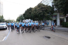 150 любители колоездачи от 7 държави стартираха за 10-тото юбилейно издание на Дунав Ултра. 