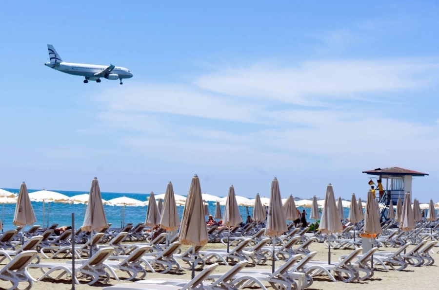 Кипър отбелязва рекорден въздушен трафик 