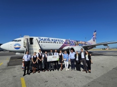 Авиокомпанията SunExpress вече лети между София и Анталия