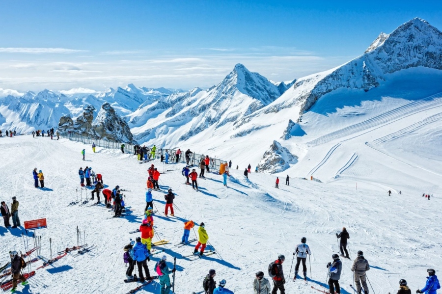 Вижте курортите с най-изгодни лифт карти в Европа за ски сезона